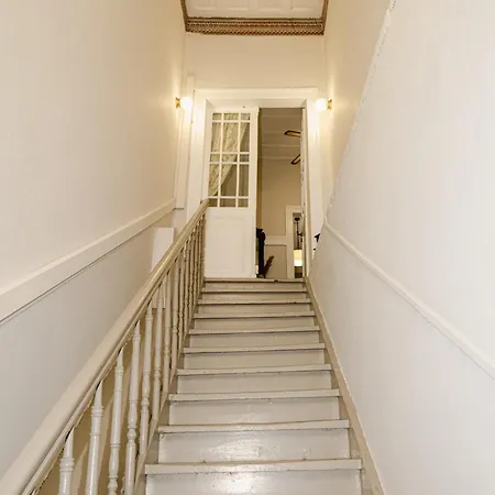 شقة Old Town Charm *