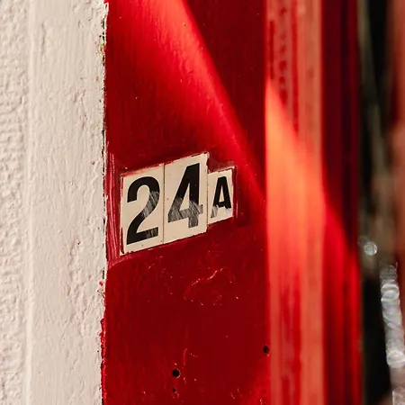 Old Town Charm شقة نافبليو